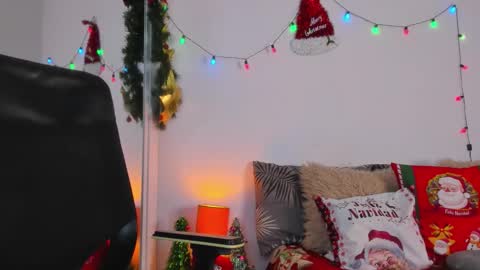 Helena Santos  online show from 12-14-25, 12:54