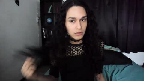 Snapshot of helena_spellman chatting on 10-31-25, 05:30 helena_spellman online show from 10-31-25, 05:30