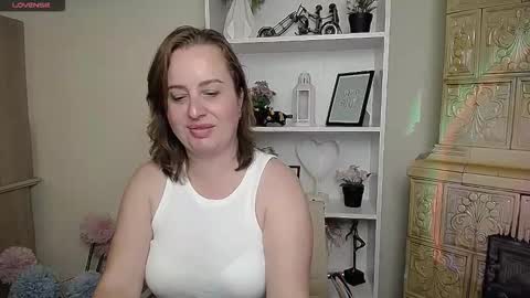 Helen online show from 10-08-25, 06:44