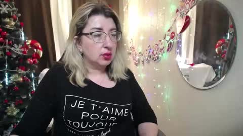 helenenigma online show from 12-31-24, 05:11