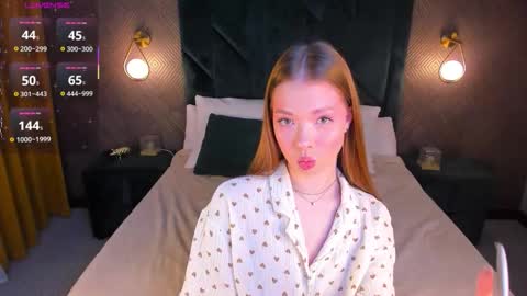 Tessa online show from 01-12-26, 01:11