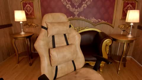 Helen or Hells online show from 10-20-25, 11:54