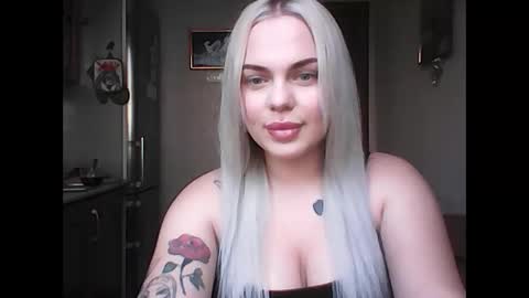 helga_now online show from 01-15-25, 12:04