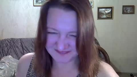 Snapshot of helgacharming chatting on 02-08-26, 07:28 helgacharming online show from 02-08-26, 07:28