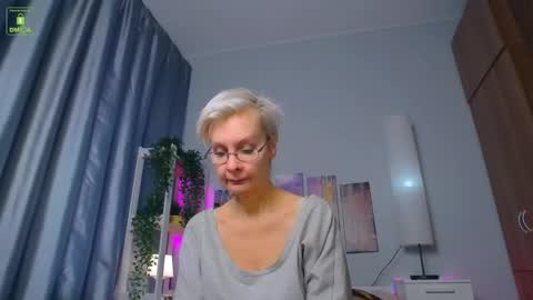 Helga online show from 02-15-25, 07:27