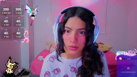 Snapshot of helia_n_amy chatting on 02-03-26, 02:53 Helia Transfem and Amy online show from 02-03-26, 02:53