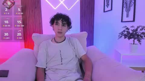 helios_obscuro online show from 10-25-25, 03:14