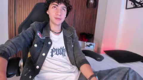 helios_obscuro online show from 10-30-25, 02:57