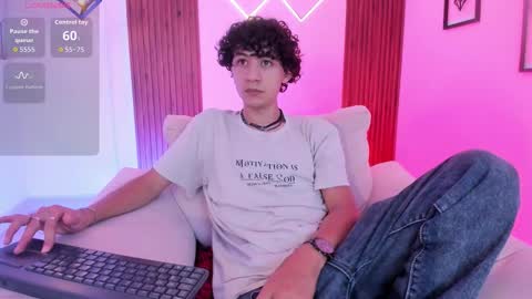 helios_obscuro online show from 10-31-25, 03:07