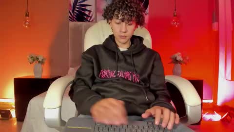 helios_obscuro online show from 11-09-25, 03:05