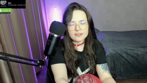 Red online show from 12-26-24, 06:22