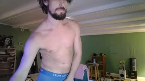 Snapshot of helldiver1990 chatting on 12-01-25, 07:35 helldiver1990 online show from 12-01-25, 07:35