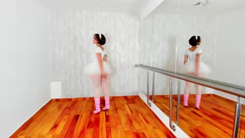 Julieta online show from 01-12-25, 06:38