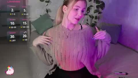 HellenHorny online show from 09-24-25, 11:46