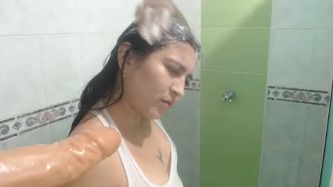Snapshot of hellennmoon chatting on 02-21-25, 11:21 Hellen online show from 02-21-25, 11:21