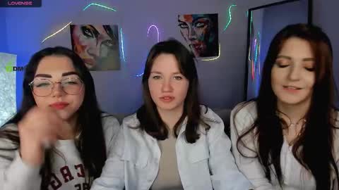 Snapshot of helli_belli chatting on 02-07-26, 08:12 Helli online show from 02-07-26, 08:12