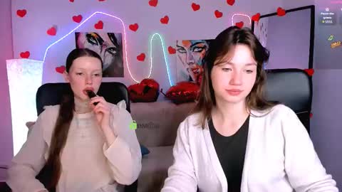 Snapshot of helli_belli chatting on 02-14-26, 08:16 Helli online show from 02-14-26, 08:16