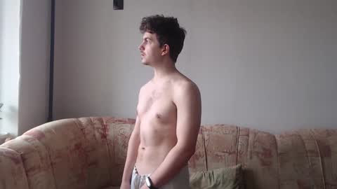 Snapshot of hellish_sugar chatting on 02-03-25, 10:47 Remy online show from 02-03-25, 10:47