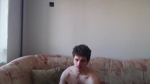 Snapshot of hellish_sugar chatting on 02-08-25, 08:09 Remy online show from 02-08-25, 08:09