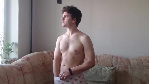 Snapshot of hellish_sugar chatting on 02-22-25, 07:23 Remy online show from 02-22-25, 07:23