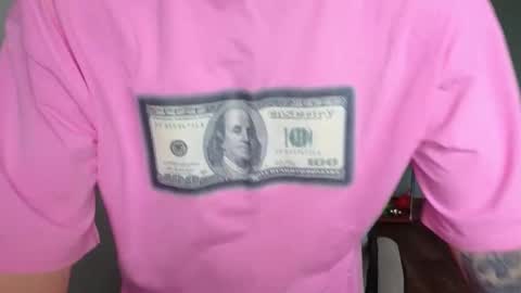 Snapshot of hellish_sugar chatting on 11-28-25, 10:07 Remy online show from 11-28-25, 10:07