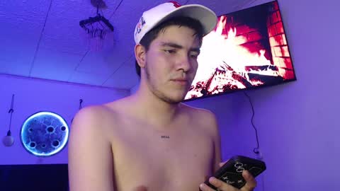 Call me Mike-----INSTAGRAM hellofmike INDEPENDENT MODEL online show from 12-31-24, 11:39