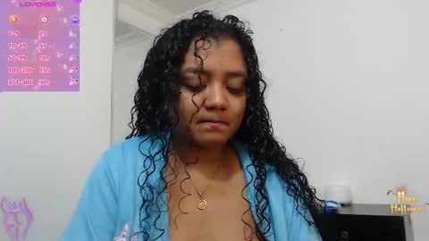 Snapshot of hello_candy chatting on 10-16-25, 10:00 Candy online show from 10-16-25, 10:00