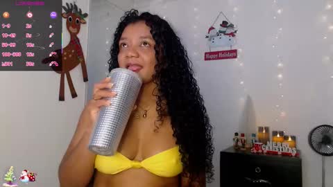 Snapshot of hello_candy chatting on 11-26-25, 10:11 Candy online show from 11-26-25, 10:11