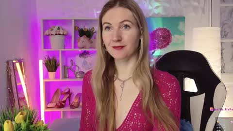 Alisia  Monday to Friday from 10 am to 4 pm GMT 2 online show from 02-12-25, 08:06
