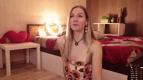 Alisia  Monday to Friday from 10 am to 4 pm GMT 2 online show from 03-04-26, 07:36