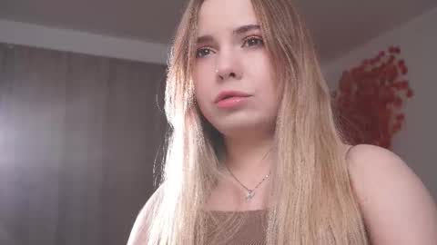 Taya online show from 10-09-25, 09:35