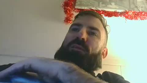 Snapshot of hellobunbunx0 chatting on 12-18-25, 04:13 hellobunbunx0 online show from 12-18-25, 04:13