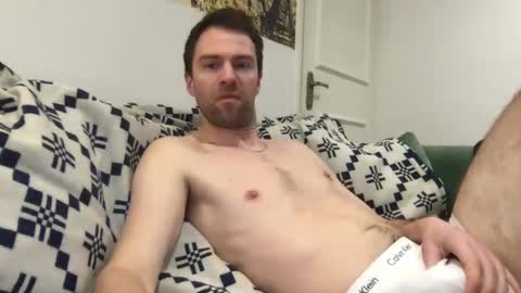 Snapshot of hellolucas69 chatting on 01-31-25, 10:10 Lucas online show from 01-31-25, 10:10