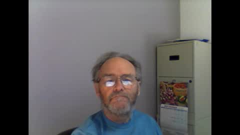 helopilot01 online show from 09-28-25, 03:39