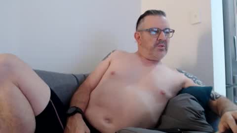 Snapshot of hempie1973 chatting on 11-08-25, 08:36 hempie1973 online show from 11-08-25, 08:36