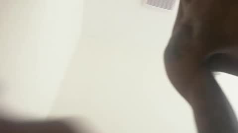 Snapshot of hendrixx89 chatting on 10-22-25, 04:07 DrixxTheGod online show from 10-22-25, 04:07