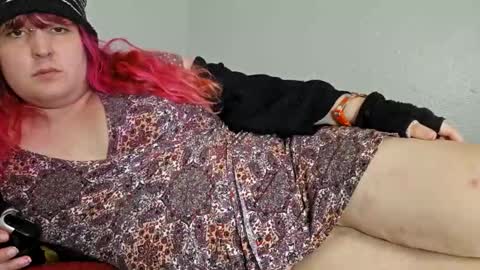 Snapshot of henmasterson chatting on 02-08-26, 07:39 henmasterson online show from 02-08-26, 07:39