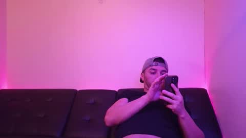 HENNIDRIP online show from 01-13-26, 05:35