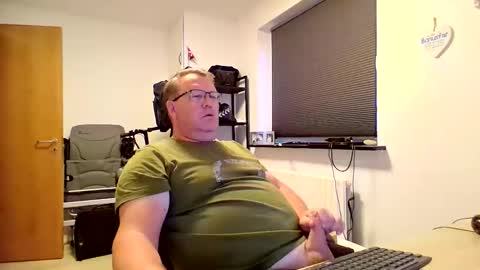 henrikrp1971 online show from 11-13-25, 03:00