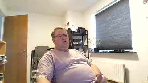 Snapshot of henrikrp1971 chatting on 01-14-26, 11:16 henrikrp1971 online show from 01-14-26, 11:16