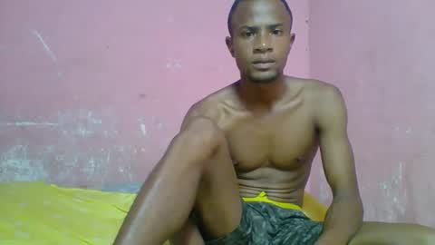 Adrian Honey online show from 12-08-24, 07:47