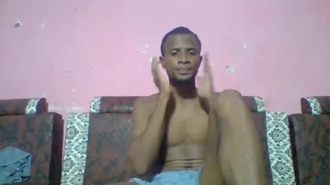 Adrian Honey online show from 12-21-24, 08:10