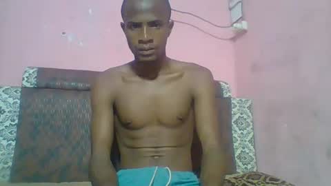 Adrian Honey online show from 01-11-25, 05:10