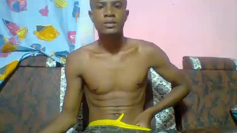Adrian Honey online show from 02-09-25, 04:14