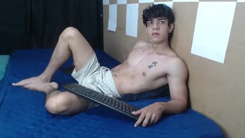 Snapshot of henry_gandy chatting on 02-05-25, 01:00 HENRY GANDY online show from 02-05-25, 01:00