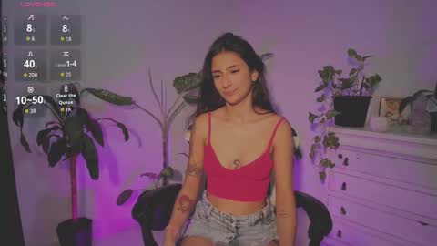 Hello I am Valentina independent Colombian model I love sensuality and pleasure welcome online show from 09-14-25, 01:16