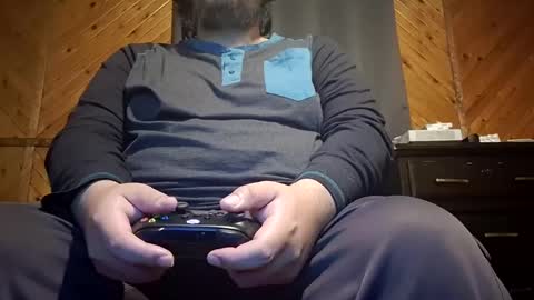 Hereforbootyyyy online show from 11-17-25, 05:02