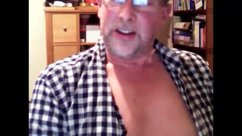 hereford66 online show from 12-17-24, 07:37