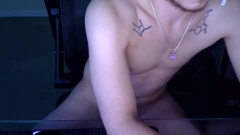 heretopleaseyou446029 online show from 10-25-25, 10:15