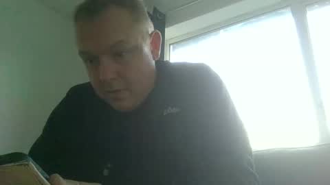 Snapshot of heretoserveyouall chatting on 11-17-25, 03:51 heretoserveyouall online show from 11-17-25, 03:51